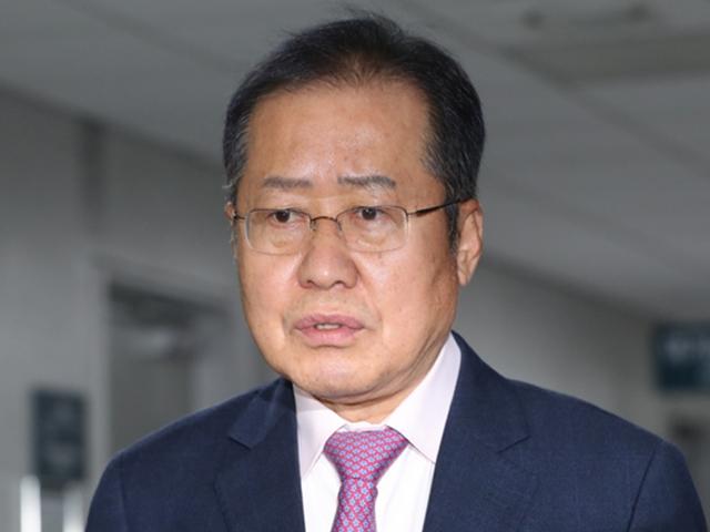 홍준표 "나동연 믿고 <strong>양산</strong> 왔는데"…나동연 "덕담 삼아 한 말"