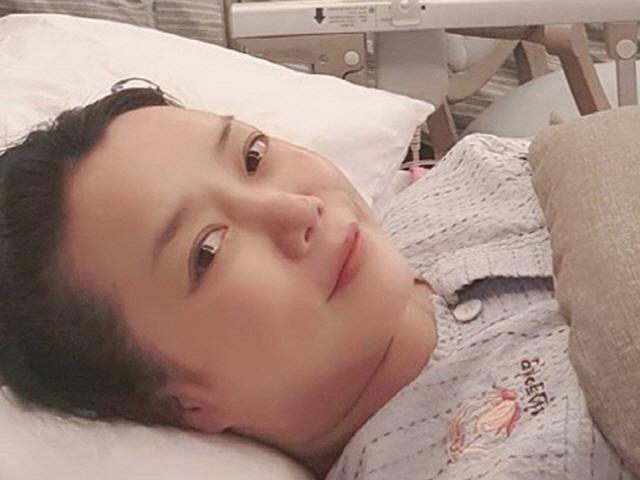 "이 감사한 고통" 세번 유산 끝 <strong>출산</strong> 정정아, 마흔셋 엄마의 벅찬 <strong>출산</strong> 소감
