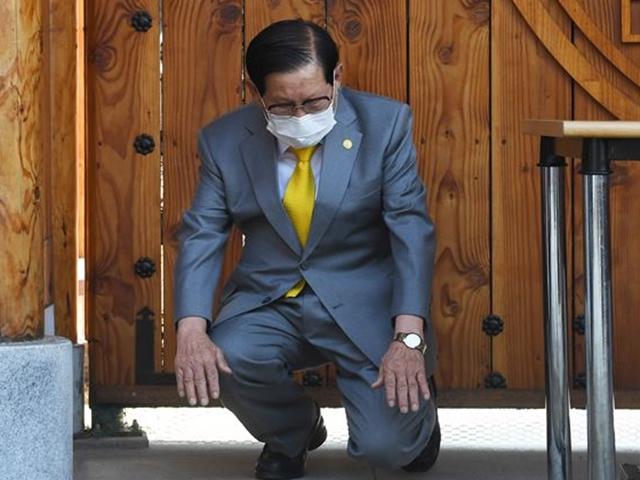신천지 30년 연구자가 보니 “이만희 박해 받는 모습은 연출… 내부 결속 위한 것”