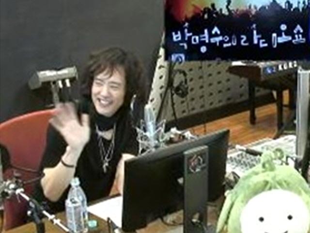 양준일 수입 공개 “친구들 소고기 사줄 수 있어…매일은 안 돼”
