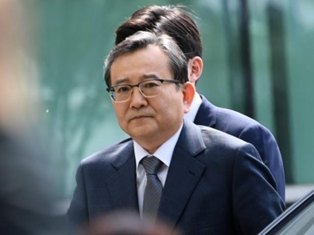 김학의 '별장 <strong>성접대</strong>' 이대로 묻히나