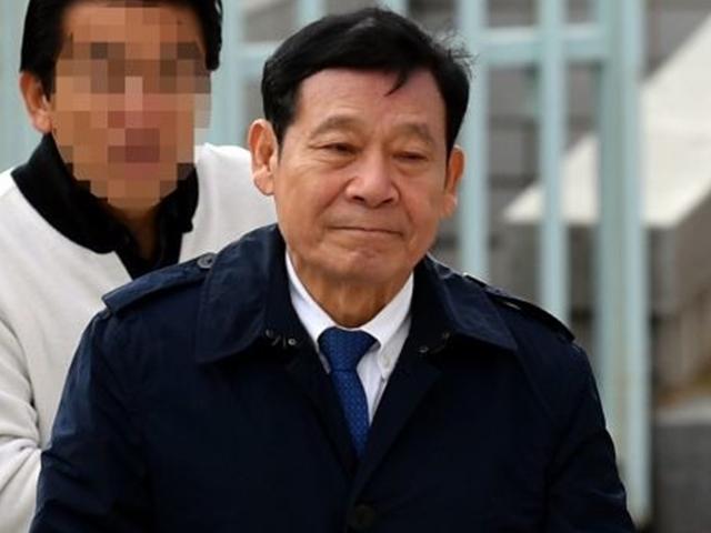 '가짜 권양숙'에 속은 윤장현 전 광주시장 유죄 확정