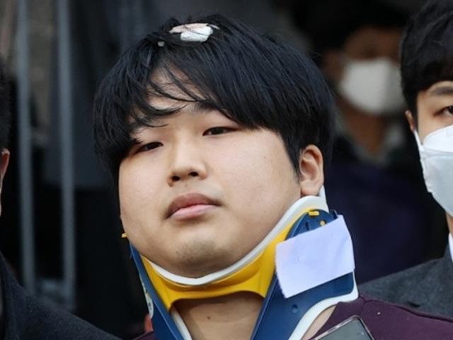 조주빈 변호인 사임…“가족은 단순 <strong>성범죄</strong>로 알고 의뢰”