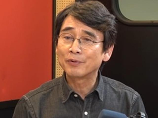 유시민 "<strong>윤석열</strong>, 문<strong>대통령</strong> 존중하지 않아…<strong>대통령</strong> 주변 해먹는 놈 많다 생각"