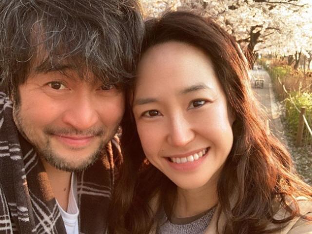 강주은♥<strong>최민수</strong>, 마스크 사고 벚꽃 데이트 "감사한 하루"