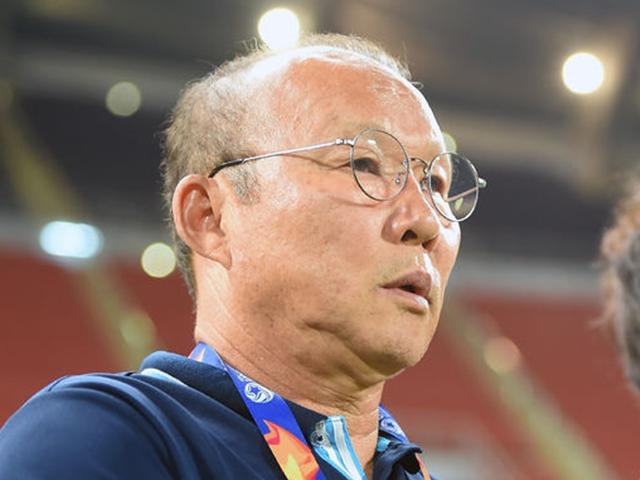 베트남<strong>축구협회</strong>, “박항서 감독 연봉 삭감 없다…계약대로 이행”