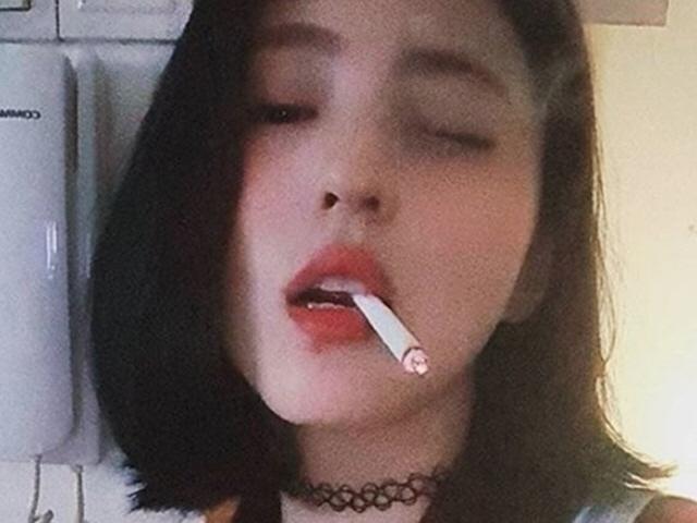 <strong>한소희</strong>, 담배에 <strong>타투</strong>까지?...과거 반전 이미지 눈길