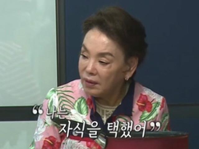 김수미 "'부부의 세계' 내 얘기"…힘들었던 <strong>결혼</strong>생활 <strong>고백</strong>