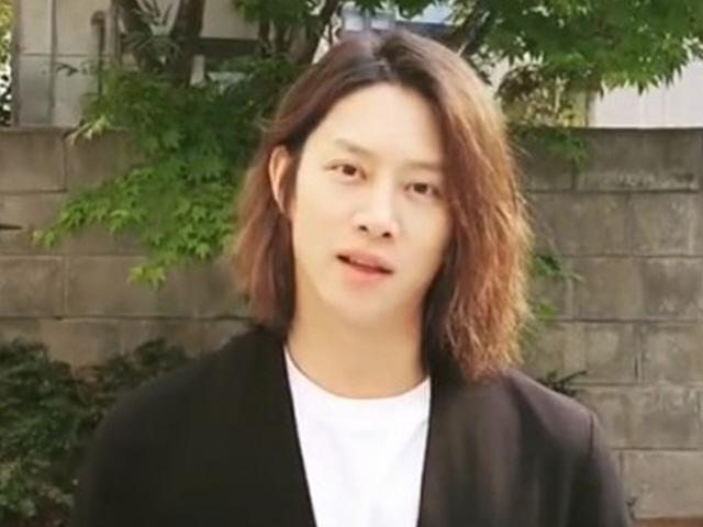 김희철, 위근우 기자에 "故설리·구하라 무기로 쓰지 마, X같으니까" <strong>분노</strong>