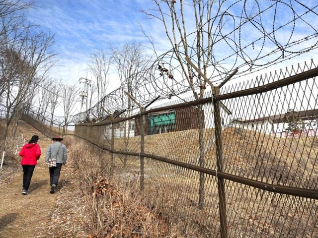 [<strong>걷고 싶은 길</strong>] 한반도 배꼽을 걷다…합수머리꼭지길