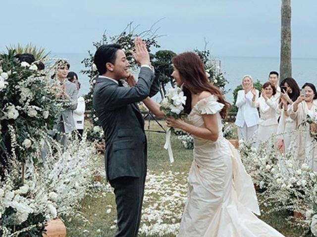 <strong>김준희</strong>, 로맨틱한 '제주도' 결혼식 공개 "아름다웠던 순간♥"