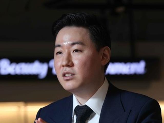 "뷰티 크리에이터들이 좋아하는 걸 보면 화장품 시장의 성공 키워드가 보여요"