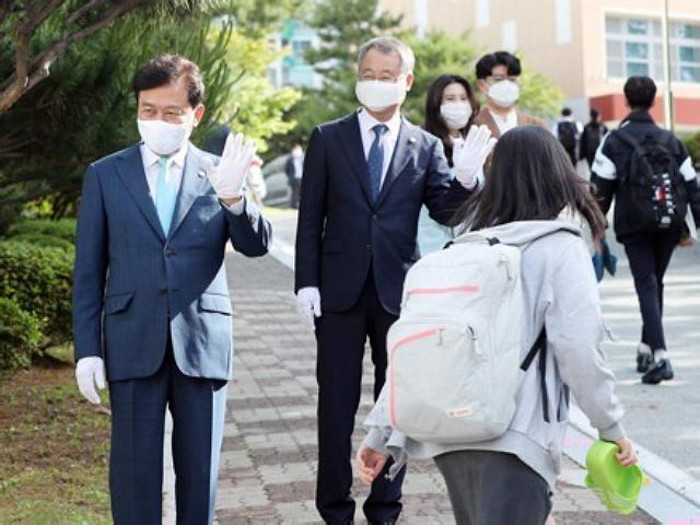 "오늘, 왜 이리 설레지" 등교수업에 활력 찾은 교정