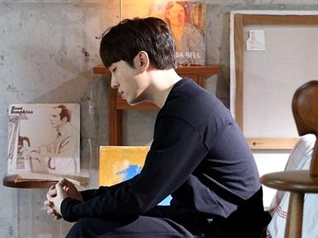 황인욱, '또' <strong>사재기</strong> 의혹…반쪽짜리 영광 [ST이슈]