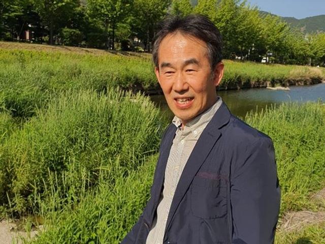 전세계가 도랑 치고 가재 잡는 날까지…