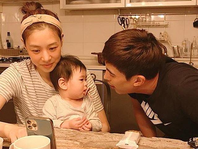 "꾸밈 없는 <strong>현실</strong> <strong>육아</strong>"…장신영♥강경준, '8개월' 아들과의 일상