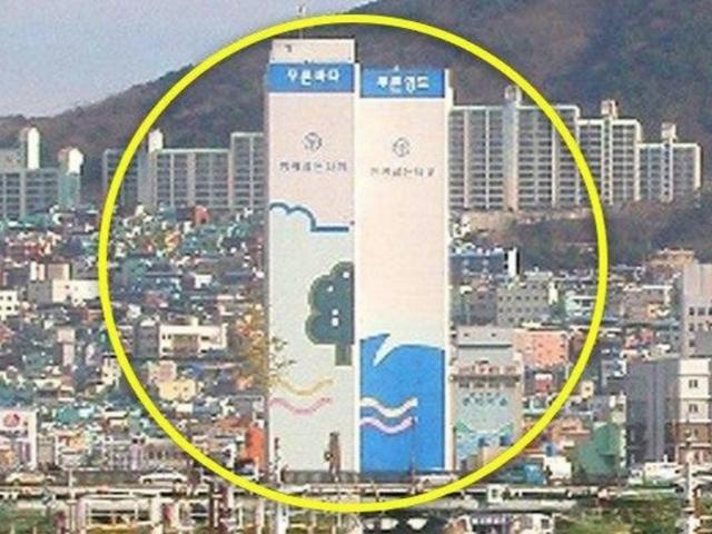 <strong>합성</strong> 아니냐고요? ‘우유갑 아파트’ 진짜 국내에 있었다