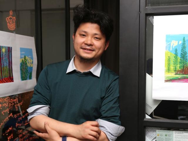 윤성준 감독 "신학과 졸업 목사가 꿈이었는데...아홉스님 찍었다"