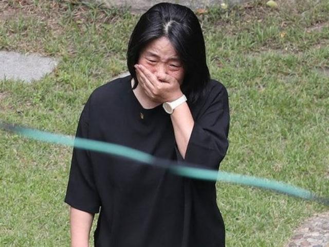 <strong>윤미향</strong> “끝까지 같이 가자 해놓고”… 쉼터 소장 애도