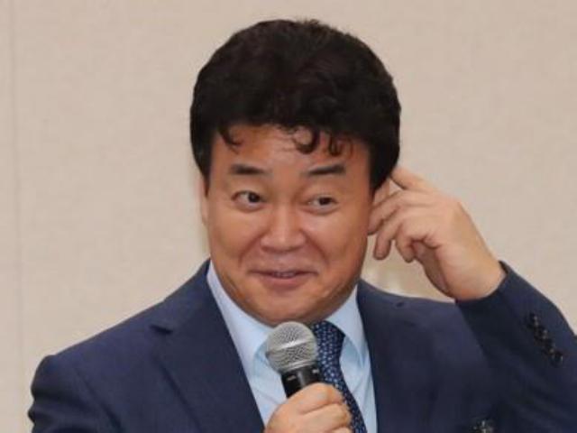 백종원 "<strong>대선</strong>주자? 꿈도 꿔본 적 없고 지금 일이 좋습니다"