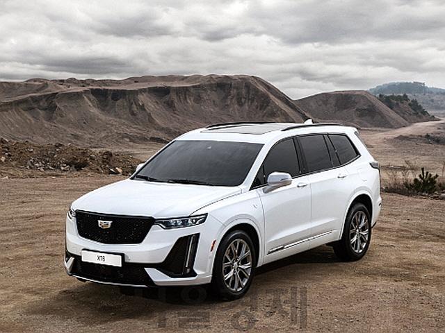 6기통 심장에 넉넉한 3열··· 캐딜락<strong>XT6</strong> '덩칫값' 하네