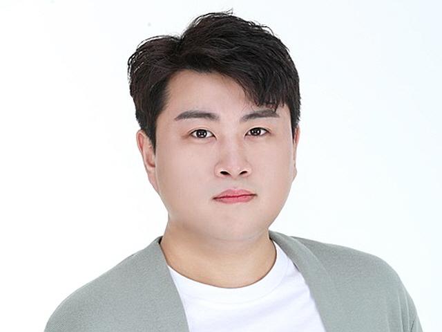 <strong>김호중</strong> 측 "前매니저, 속옷 경매→수차례 협박" 반격…전세역전 되나