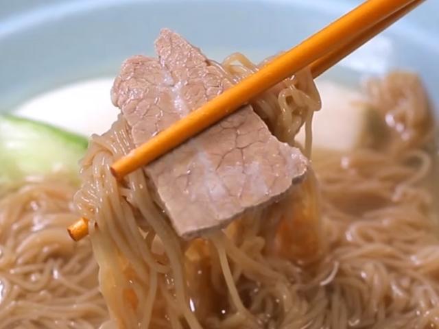 냉면으로 여름 이겨내기!