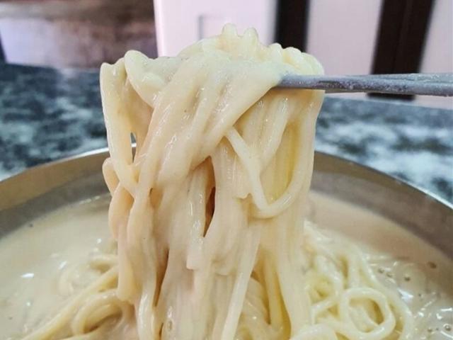 여름에 꼭 먹어야 하는, 전국 콩국수 <strong>맛집</strong> BEST 5