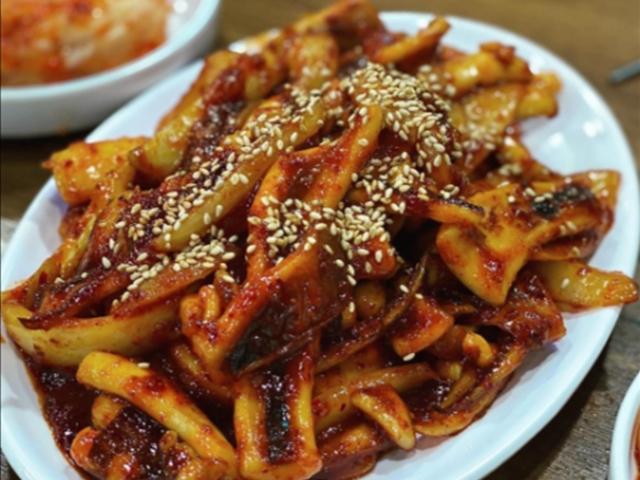 중독적인 쫄깃함에 반해! 오징어 <strong>맛집</strong> BEST 5