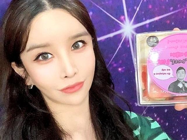 "제발 인간이 돼라"…<strong>하리수</strong>, 코로나19 확진자 추태에 분노
