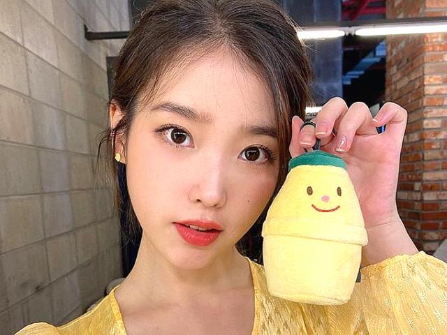 아이유, '<strong>스케치북</strong>' 녹화 완료…14시간 동안 60번 완창