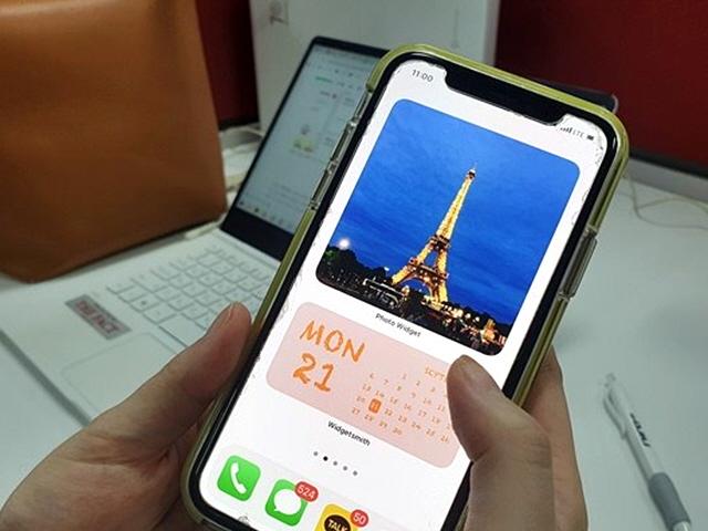 '#<strong>아이폰</strong> 꾸미기'…요즘 유행하는 '<strong>iOS</strong> <strong>14</strong>', 직접 써보니