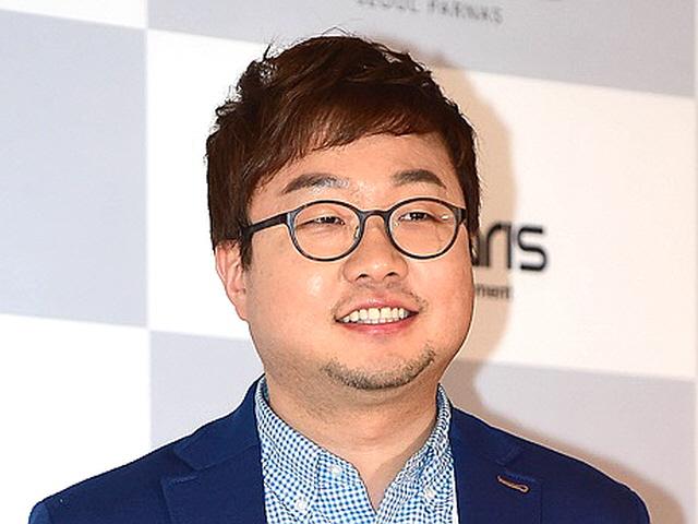 "오빠 제가 데려가요. 계정 도용 아님"...<strong>박휘순</strong> 예비신부, 직접 결혼 발표