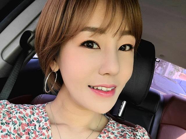 '보이스퀸' <strong>정수연</strong> "친구 사이에서 재혼까지…아기 태명은 '방출이'"