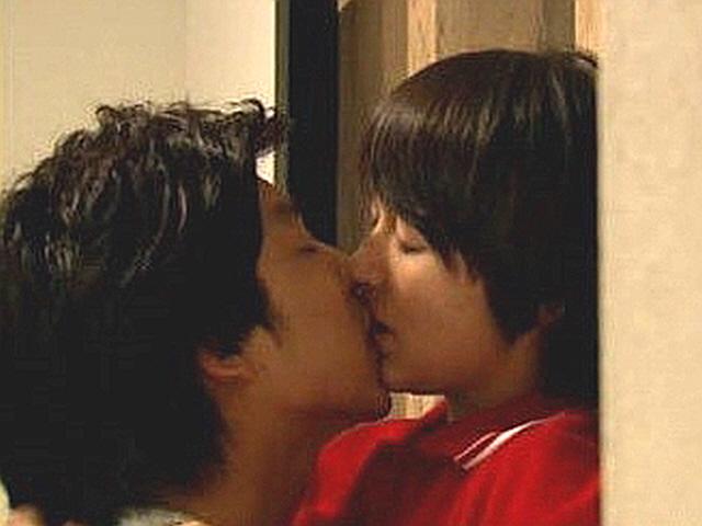 공유, 이제는 말할 <strong>수</strong> 있다 "커피프린스 키스신에서 애드립은..."