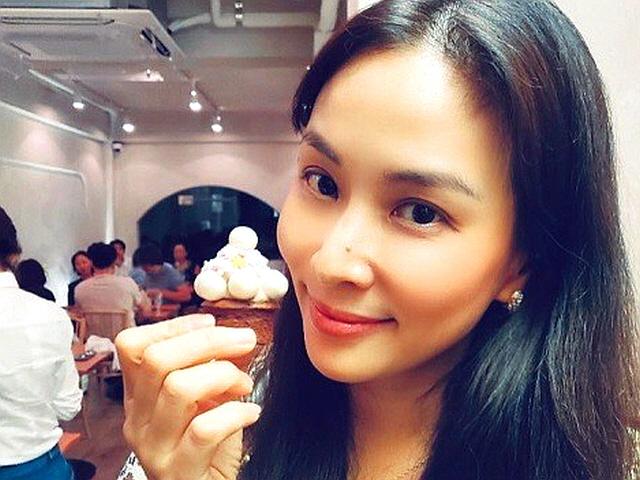 '장동건♥' 고소영, 컵케이크 들고도 우아하네..49세 안 믿길 동안 끝판왕