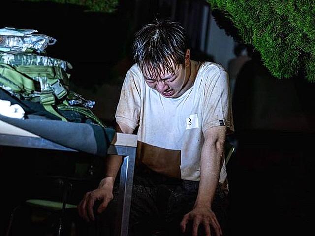 오현민, 각막 손상 ‘<strong>가짜사나이</strong>2’ 첫날 퇴소 “실명 위협 무릅쓰고 훈련 불가능”