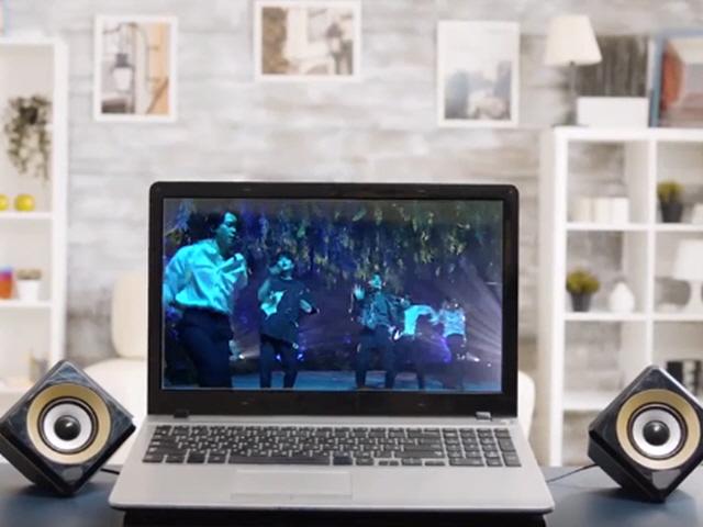 요즘 콘서트 보려면 <strong>게임</strong>용 <strong>PC</strong>가 필수? 입 딱 벌어지는 온라인 콘서트 <strong>PC</strong> 요구사양