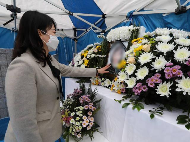 '피살' <strong>관리</strong><strong>소장</strong> 지인들 "입주자 대표가 '얼마 먹었냐' 갑질"