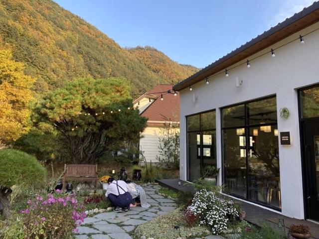 은퇴 뒤 귀촌과 다르다, 오지로 간 <strong>2030</strong> 도시내기들
