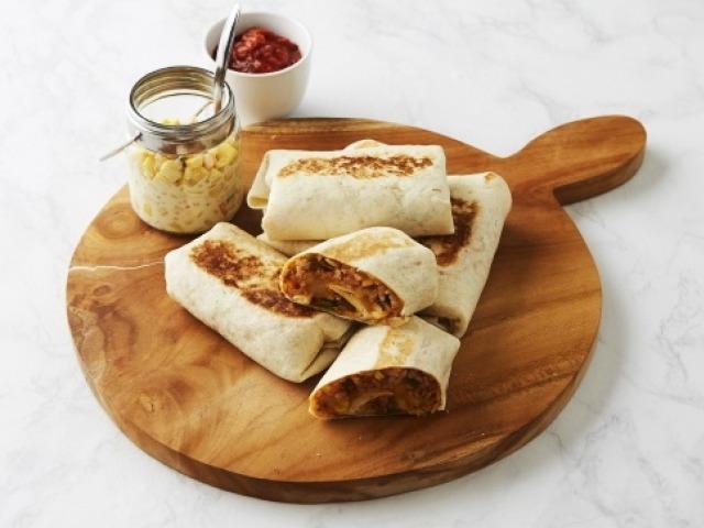 요즘같은 시기엔 외식 대신 ‘토마토밥 브리토’