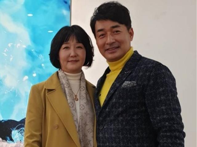<strong>배동성</strong>♥전진주, 재혼 후 달달한 데이트 인증샷.."오늘도 사랑해"