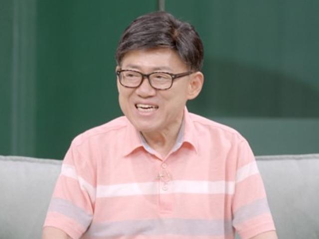 엄용수, 67세에 '재혼의 아이콘'…"<strong>로또</strong>보다 더 어려운 10살 연하 신부"