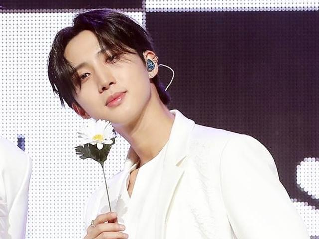 펜타곤 후이, 코로나19 여파로 훈련소 입소 보류 "<strong>자가격리</strong>"