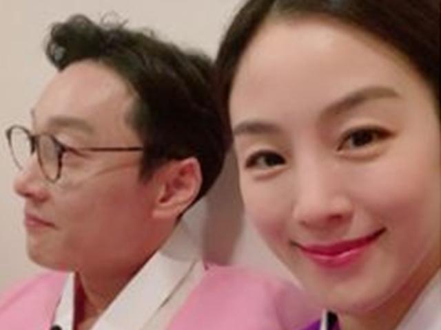 '격리' <strong>문정원</strong>♥이휘재, 특별한 결혼 10주년 "쌍둥이 재우고 랜선 파티"