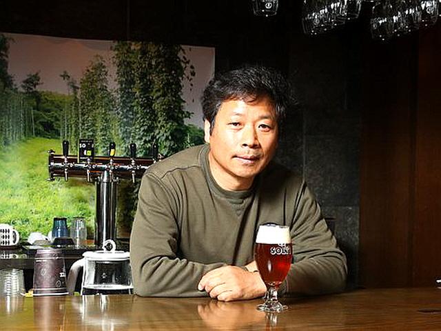 중동 대테러전문가에서 맥주 양조자로…영화같은 이 남자의 삶