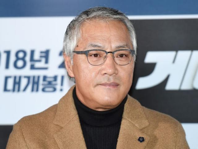 이경영, 40대 여친♥과 <strong>재혼설</strong> 부인→전처 임세미까지 소환…"혼자가 좋다"