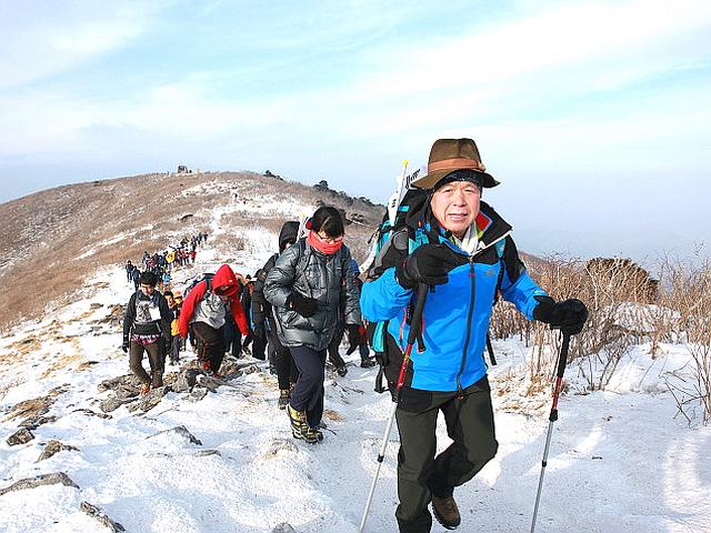 엄홍길 대장이 알려준 "<strong>겨울 산행</strong>에 꼭 준비해야 한다"는 이것!