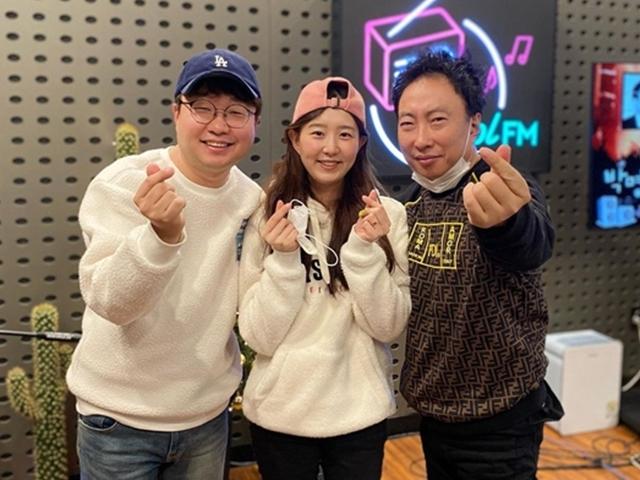'17살차' 박휘순♥천예지 "아이는 2년 후…신혼 즐길 것" (라디오쇼)[종합]