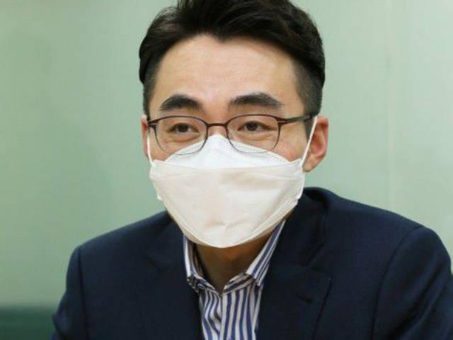 주식으로 전재산 잃고 <strong>유튜브</strong> 아이돌 된 증권맨